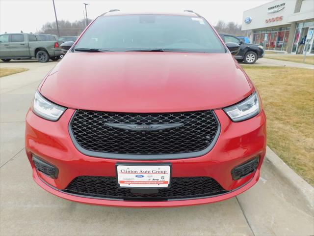 2026 Chrysler Pacifica PACIFICA SELECT AWD