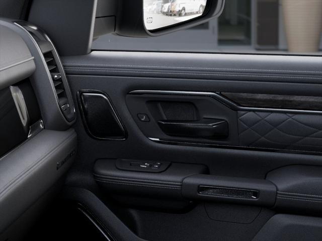 2026 Ram 1500 Limited Crew Cab 4x4 57 Box
