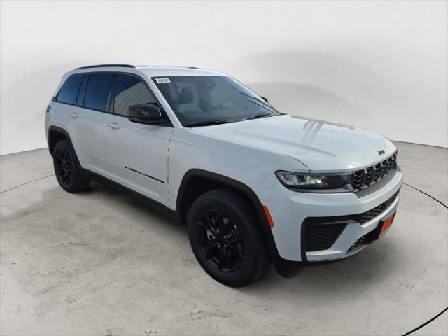 2026 Jeep Grand Cherokee GRAND CHEROKEE LAREDO ALTITUDE 4X4