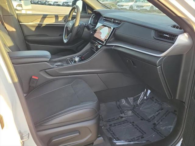 2026 Jeep Grand Cherokee Altitude 4x4