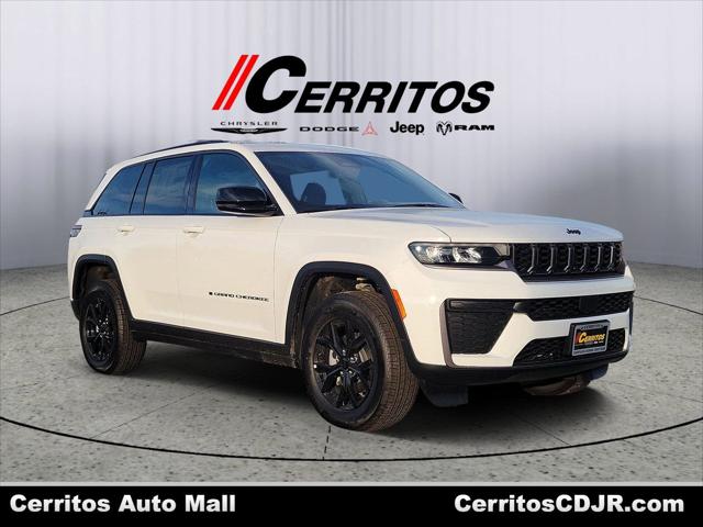2026 Jeep Grand Cherokee GRAND CHEROKEE LAREDO ALTITUDE 4X4
