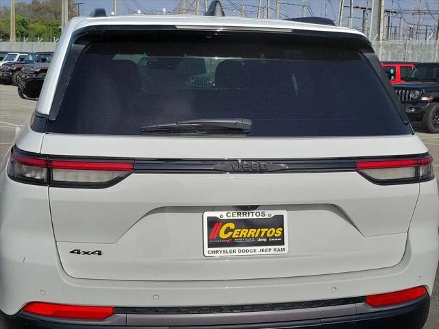 2026 Jeep Grand Cherokee Altitude 4x4