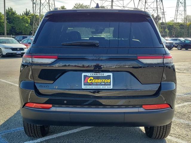 2026 Jeep Grand Cherokee Altitude 4x4