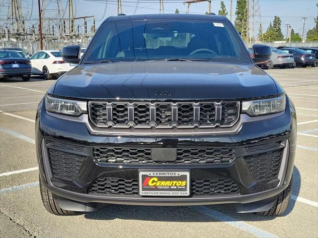 2026 Jeep Grand Cherokee Altitude 4x4