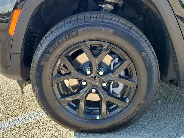 2026 Jeep Grand Cherokee Altitude 4x4
