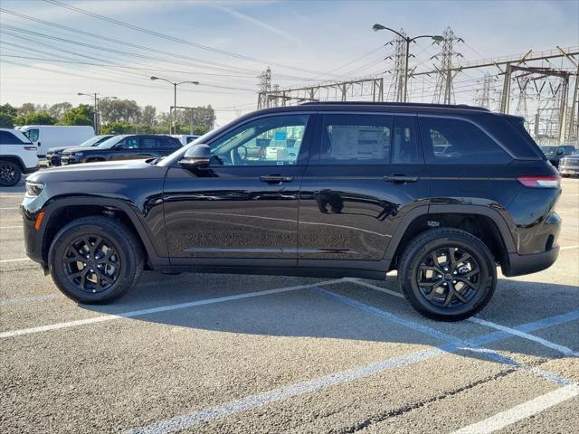 2026 Jeep Grand Cherokee Altitude 4x4