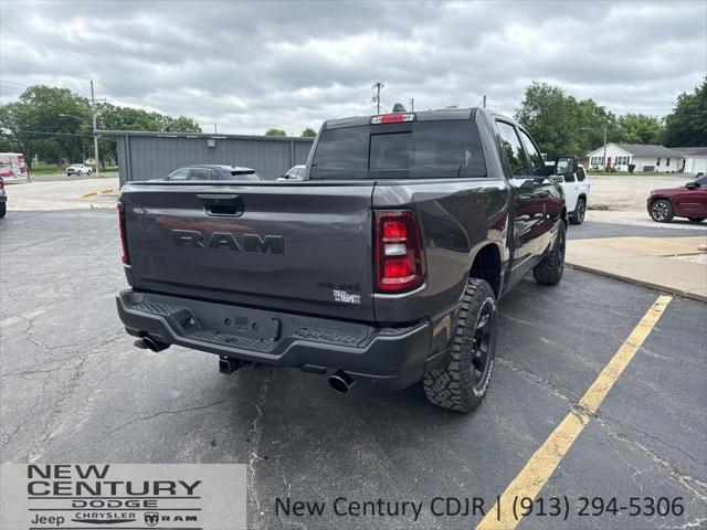 2026 Ram 1500 Warlock Crew Cab 4x4 5'7" Box