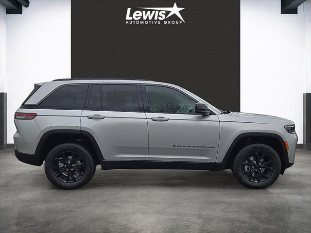 2026 Jeep Grand Cherokee Altitude 4x4