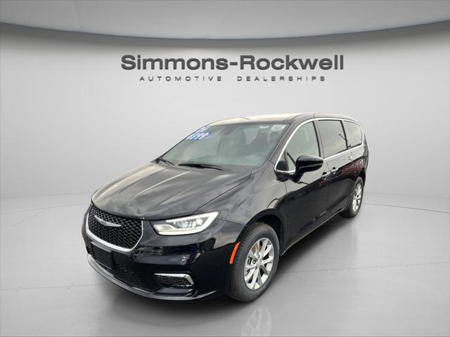 2026 Chrysler Pacifica PACIFICA SELECT AWD
