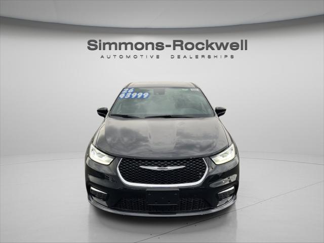 2026 Chrysler Pacifica PACIFICA SELECT AWD