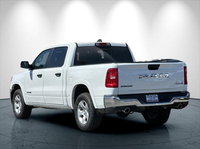 2026 Ram 1500 Big Horn Crew Cab 4x4 5'7" Box