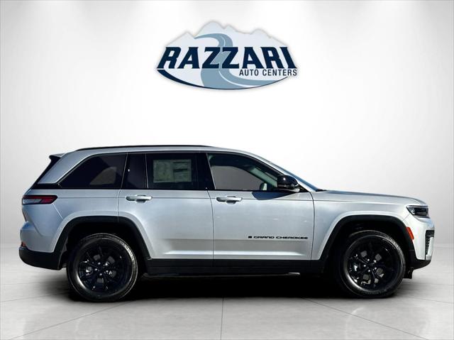 2026 Jeep Grand Cherokee Altitude 4x4