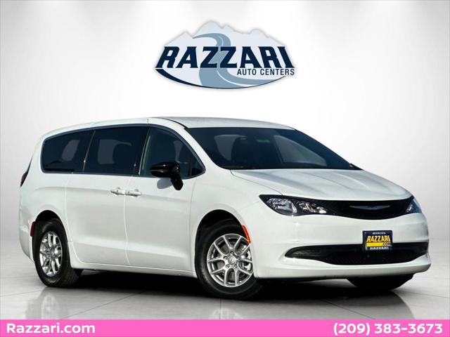 2026 Chrysler Voyager VOYAGER LX