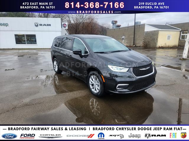 2026 Chrysler Pacifica PACIFICA SELECT AWD