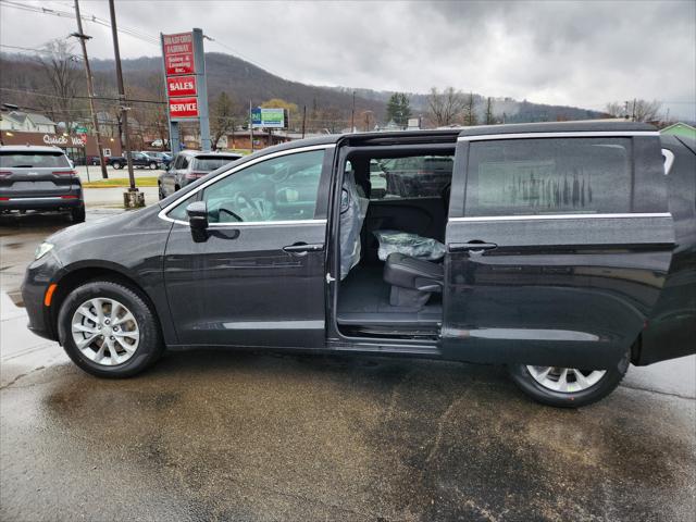 2026 Chrysler Pacifica PACIFICA SELECT AWD 2026 Chrysler Pacifica PACIFICA SELECT AWD