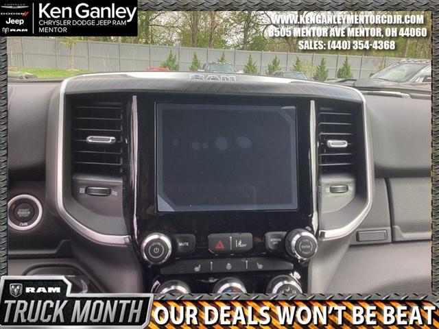 2026 Ram 1500 Big Horn Crew Cab 4x4 5'7" Box