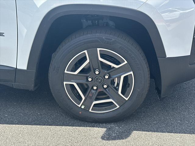 2026 Jeep Cherokee Laredo 4x4