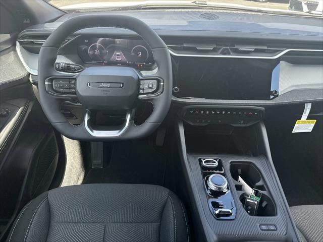 2026 Jeep Cherokee Laredo 4x4