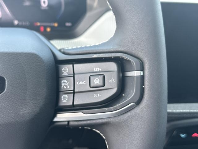 2026 Jeep Cherokee Laredo 4x4