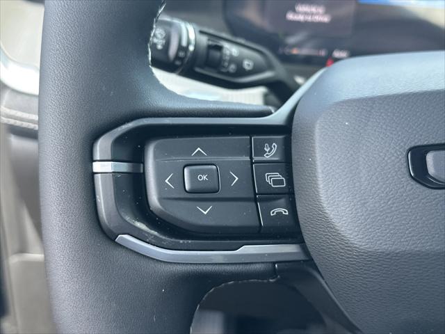 2026 Jeep Cherokee Laredo 4x4