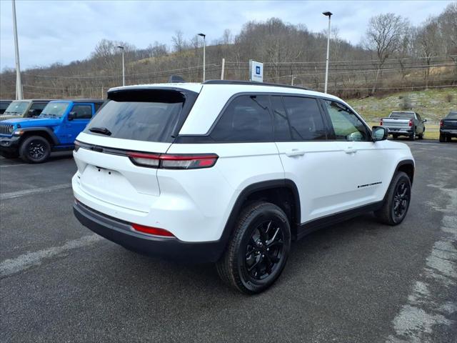 2026 Jeep Grand Cherokee GRAND CHEROKEE LAREDO ALTITUDE 4X4