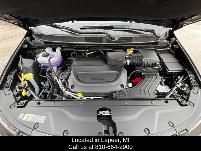 2026 Chrysler Pacifica Select AWD
