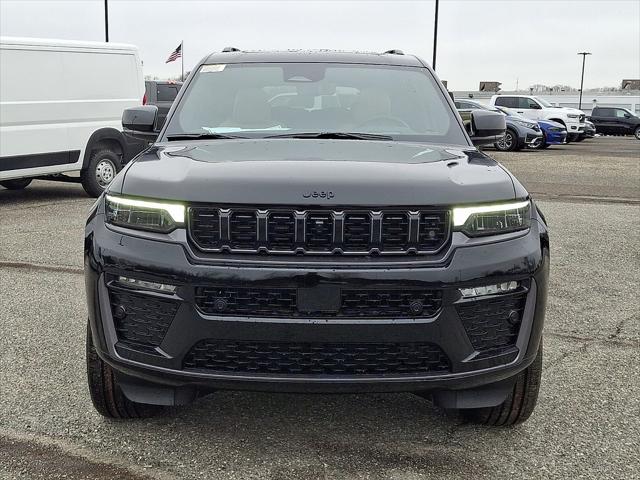 2026 Jeep Grand Cherokee GRAND CHEROKEE L SUMMIT 4X4