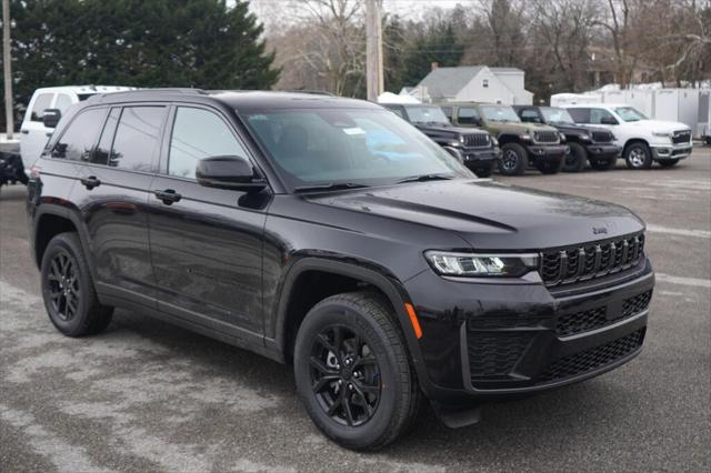 2026 Jeep Grand Cherokee GRAND CHEROKEE LAREDO ALTITUDE 4X4