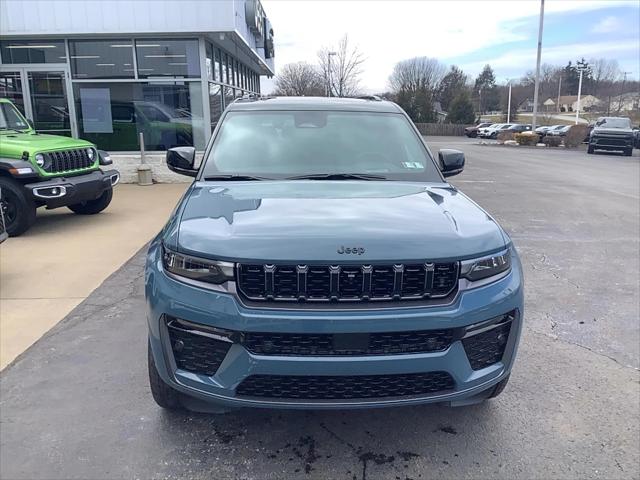 2026 Jeep Grand Cherokee GRAND CHEROKEE SUMMIT 4X4