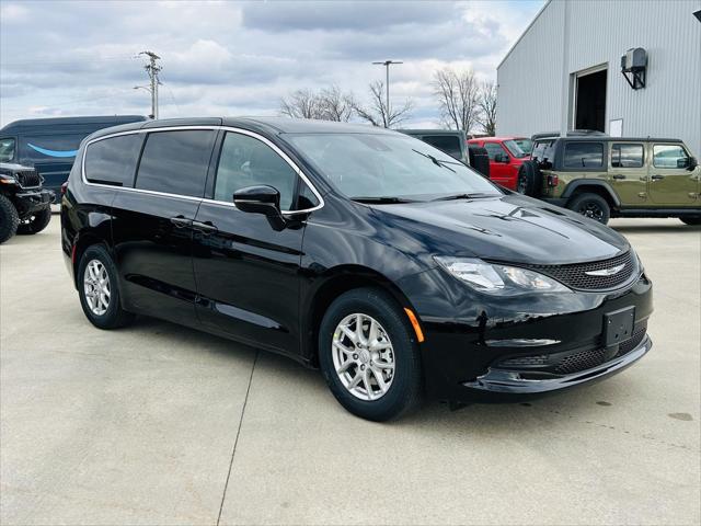 2026 Chrysler Voyager VOYAGER LX