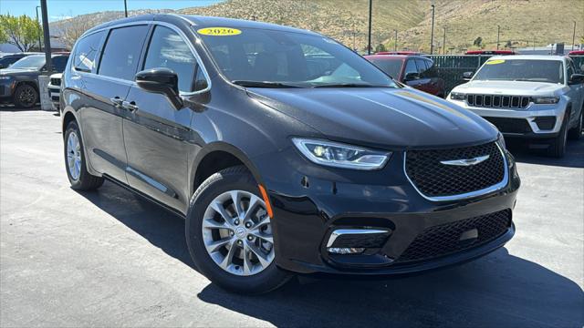 2026 Chrysler Pacifica PACIFICA SELECT AWD