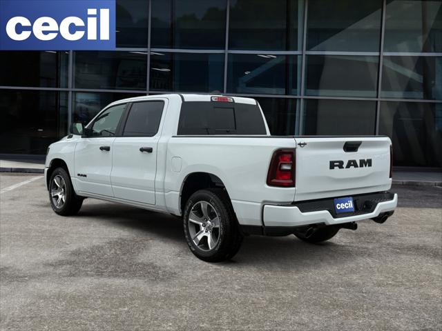 2026 RAM Ram 1500 RAM 1500 EXPRESS CREW CAB 4X2 57 BOX