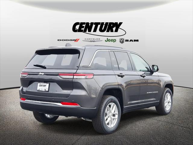 2026 Jeep Grand Cherokee GRAND CHEROKEE LAREDO X 4X4