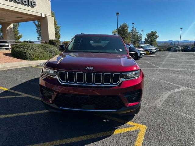 2026 Jeep Grand Cherokee GRAND CHEROKEE LAREDO X 4X4