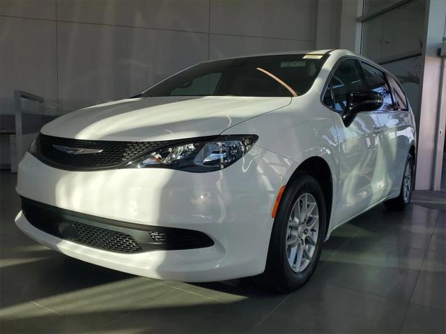 2026 Chrysler Voyager VOYAGER LX