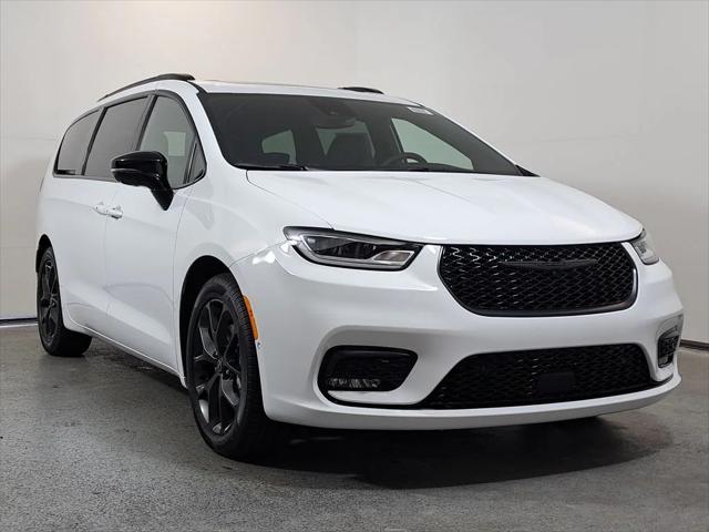 2026 Chrysler Pacifica PACIFICA LIMITED