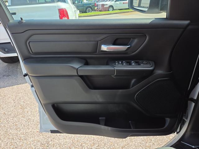2026 Ram 1500 Tradesman Crew Cab 4x4 57 Box