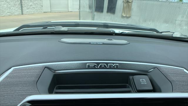 2026 Ram 1500 Laramie Crew Cab 4x4 57 Box