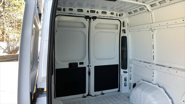 2026 Ram ProMaster Cargo Van Tradesman High Roof 136" WB w/Pass Seat