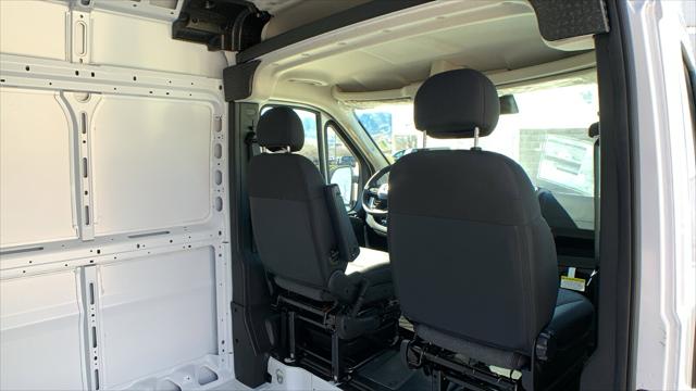 2026 Ram ProMaster Cargo Van Tradesman High Roof 136" WB w/Pass Seat