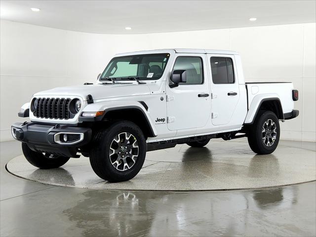 2026 Jeep Gladiator GLADIATOR SAHARA 4X4
