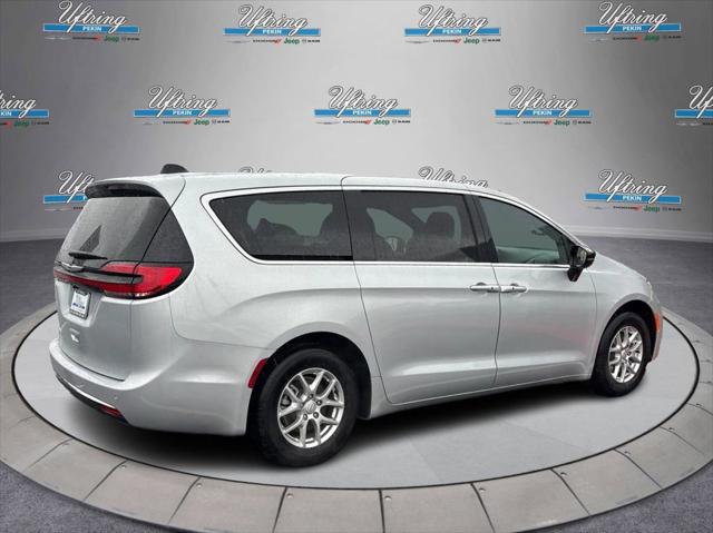 2026 Chrysler Pacifica PACIFICA SELECT