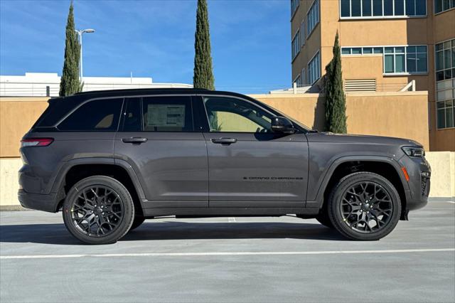 2026 Jeep Grand Cherokee GRAND CHEROKEE SUMMIT 4X4