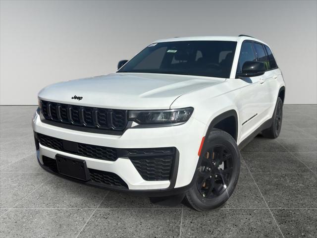 2026 Jeep Grand Cherokee GRAND CHEROKEE LAREDO ALTITUDE 4X4