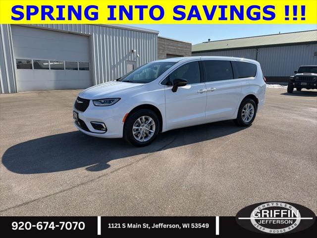 2026 Chrysler Pacifica PACIFICA SELECT AWD