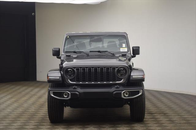 2026 Jeep Gladiator GLADIATOR SAHARA 4X4
