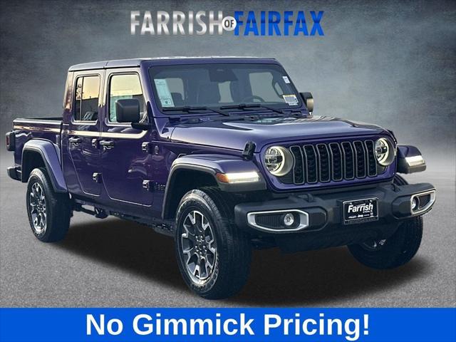 2026 Jeep Gladiator GLADIATOR SAHARA 4X4