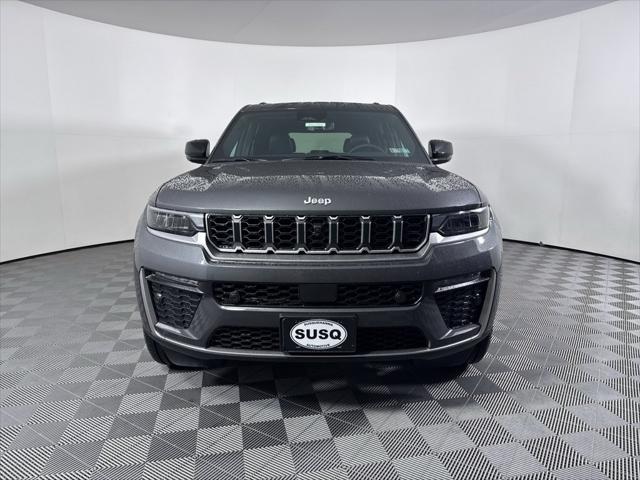 2026 Jeep Grand Cherokee GRAND CHEROKEE LIMITED 4X4 2026 Jeep Grand Cherokee GRAND CHEROKEE LIMITED 4X4