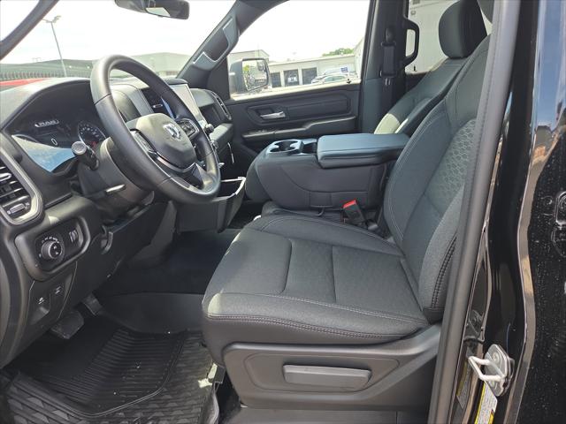 2026 Ram 1500 Warlock Crew Cab 4x4 5'7" Box