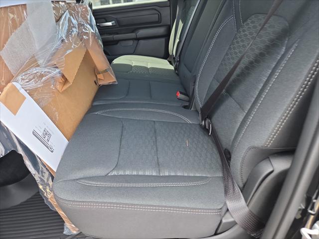 2026 Ram 1500 Warlock Crew Cab 4x4 5'7" Box